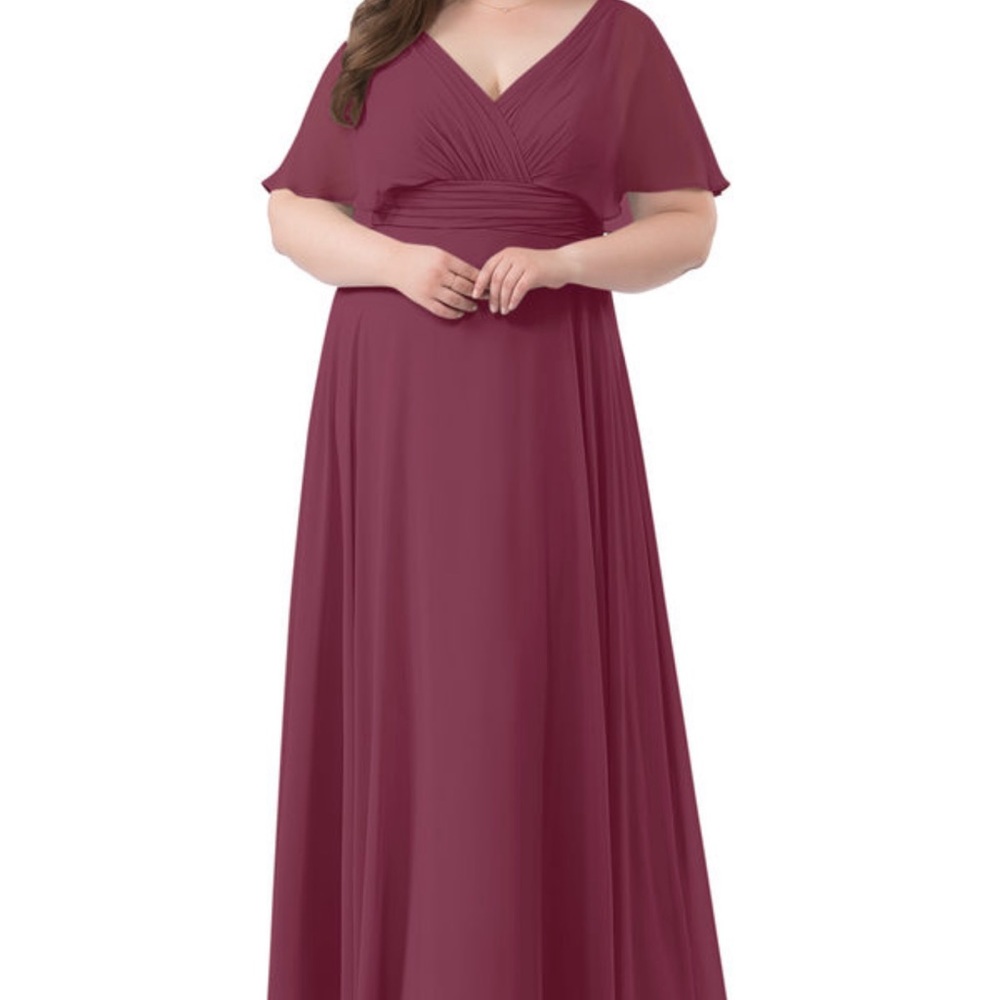 NWT Never worn, Azazie Mulberry size 20 bridesmaid dress
